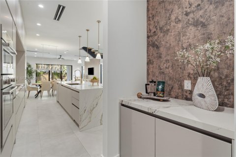 Купить таунхаус в Форт-Лодердейл, Флорида 3 спальни, 210.33м2, № 2068567 - фото 14