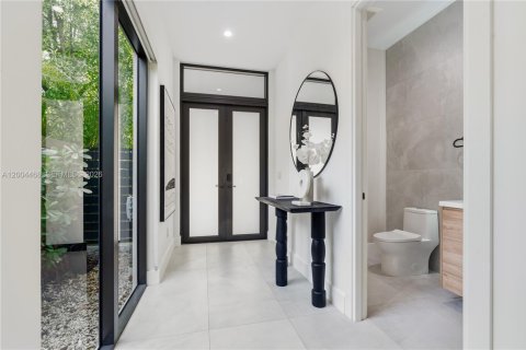 Купить таунхаус в Форт-Лодердейл, Флорида 3 спальни, 210.33м2, № 2068567 - фото 4