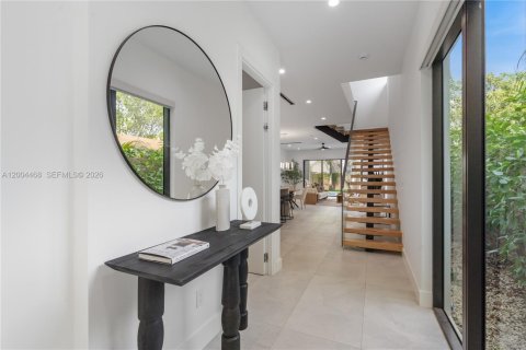 Купить таунхаус в Форт-Лодердейл, Флорида 3 спальни, 210.33м2, № 2068567 - фото 3