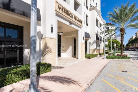 Immobilier commercial à vendre à Coral Gables, Floride № 2075767 - photo 2