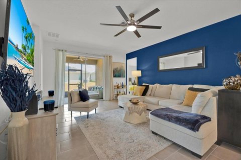 Villa ou maison à louer à Davenport, Floride: 3 chambres, 157.93 m2 № 2348390 - photo 12
