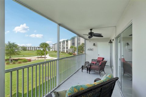 Condo in Fort Myers, Florida, 2 bedrooms  № 1792651 - photo 20