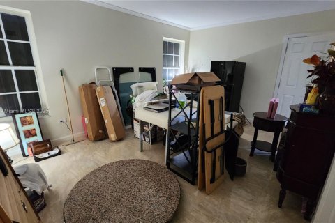 Villa ou maison à vendre à Miami, Floride: 5 chambres, 388.05 m2 № 1970077 - photo 24