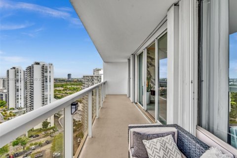 Copropriété à louer à Aventura, Floride: 2 chambres, 94.95 m2 № 2072472 - photo 24