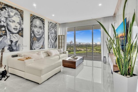 Copropriété à louer à Aventura, Floride: 2 chambres, 94.95 m2 № 2072472 - photo 20