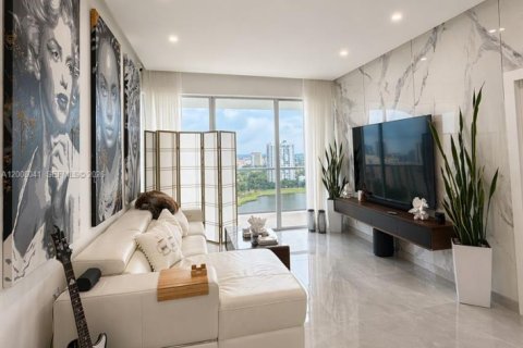 Copropriété à louer à Aventura, Floride: 2 chambres, 94.95 m2 № 2072472 - photo 5