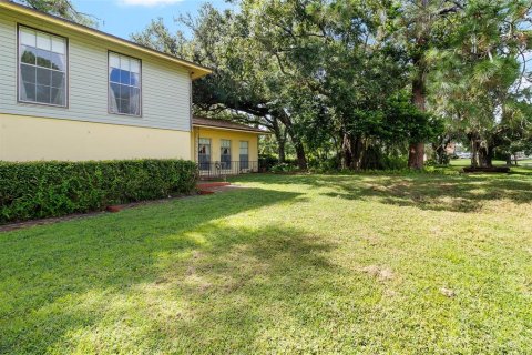 House in Tampa, Florida 3 bedrooms, 180.23 sq.m. № 1886869 - photo 3