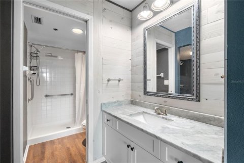 Copropriété à vendre à Bradenton, Floride: 1 chambre, 92.44 m2 № 1847553 - photo 16