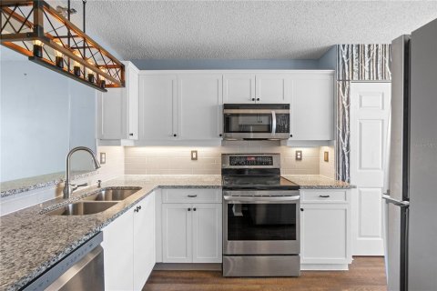 Copropriété à vendre à Bradenton, Floride: 1 chambre, 92.44 m2 № 1847553 - photo 4