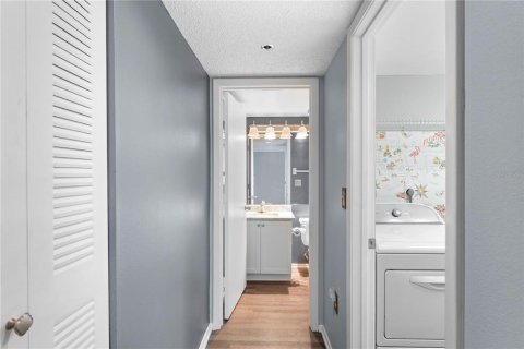 Copropriété à vendre à Bradenton, Floride: 1 chambre, 92.44 m2 № 1847553 - photo 11