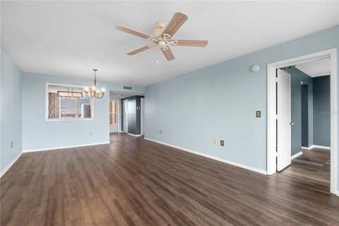 Copropriété à vendre à Bradenton, Floride: 1 chambre, 92.44 m2 № 1847553 - photo 5