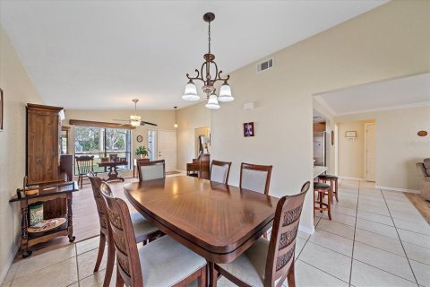 Casa en venta en Sarasota, Florida, 3 dormitorios, 158.86 m2 № 1508564 - foto 9