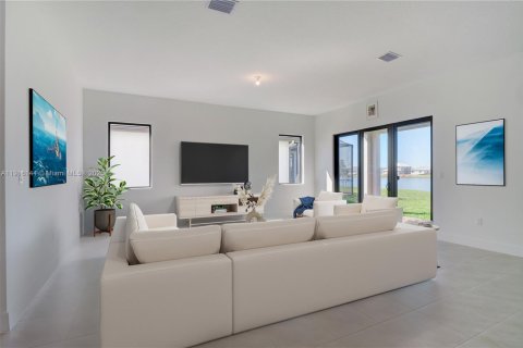 Casa en venta en Ave Maria, Florida, 4 dormitorios № 1970873 - foto 8