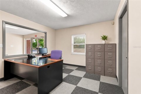 Immobilier commercial à vendre à Jacksonville, Floride: 2753.44 m2 № 2355961 - photo 12