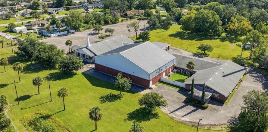 Immobilier commercial à Jacksonville, Floride 2753.44 m2 № 2355961