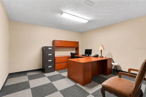 Immobilier commercial à vendre à Jacksonville, Floride: 2753.44 m2 № 2355961 - photo 15