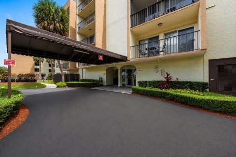 Copropriété à vendre à Miami, Floride: 2 chambres, 94.76 m2 № 2378431 - photo 2
