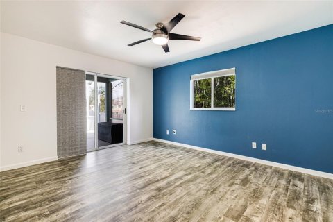 Casa en venta en Fort Myers, Florida, 3 dormitorios, 113.71 m2 № 1675920 - foto 21