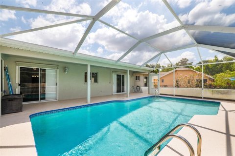 Casa en venta en Fort Myers, Florida, 3 dormitorios, 113.71 m2 № 1675920 - foto 29