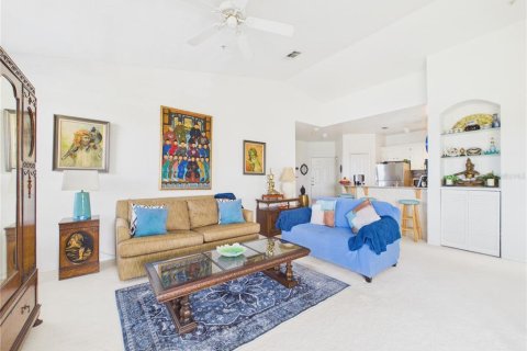 Condominio en venta en Kissimmee, Florida, 2 dormitorios, 103.12 m2 № 2104650 - foto 2