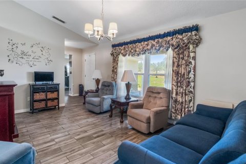 House in Clermont, Florida 4 bedrooms, 184.41 sq.m. № 2167471 - photo 14