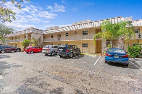 Condominio en alquiler en West Palm Beach, Florida, 2 dormitorios, 107.58 m2 № 2087932 - foto 28