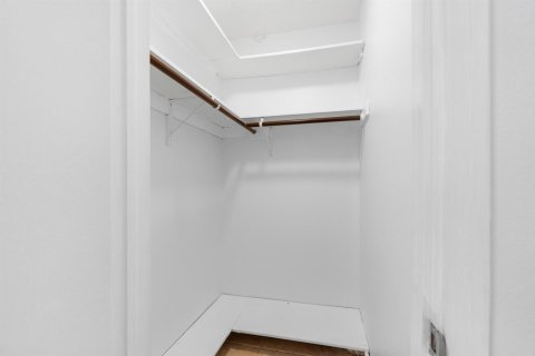 Condominio en alquiler en West Palm Beach, Florida, 2 dormitorios, 107.58 m2 № 2087932 - foto 18