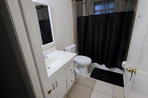 Commercial property in Largo, Florida 5 bedrooms, 159.61 sq.m. № 2386148 - photo 11