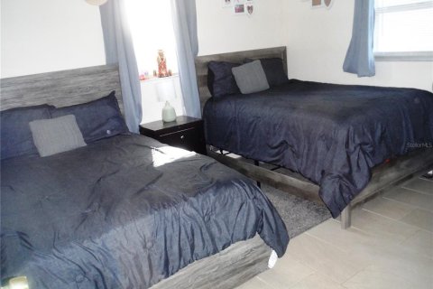 Commercial property in Largo, Florida 5 bedrooms, 159.61 sq.m. № 2386148 - photo 21