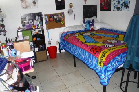 Commercial property in Largo, Florida 5 bedrooms, 159.61 sq.m. № 2386148 - photo 9