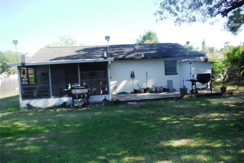 Commercial property in Largo, Florida 5 bedrooms, 159.61 sq.m. № 2386148 - photo 4