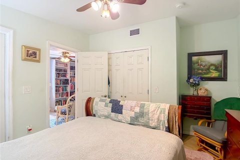Купить виллу или дом в Тампа, Флорида 8 комнат, 128.95м2, № 2209003 - фото 18