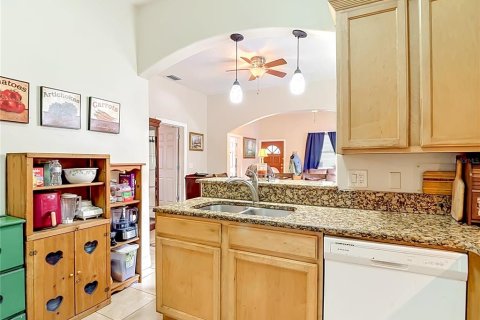 Купить виллу или дом в Тампа, Флорида 8 комнат, 128.95м2, № 2209003 - фото 13