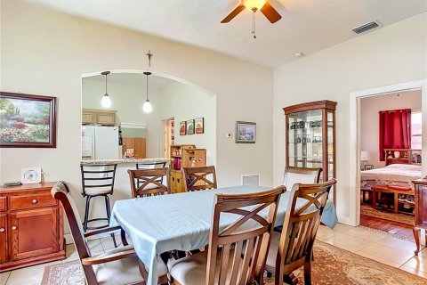 Купить виллу или дом в Тампа, Флорида 8 комнат, 128.95м2, № 2209003 - фото 9