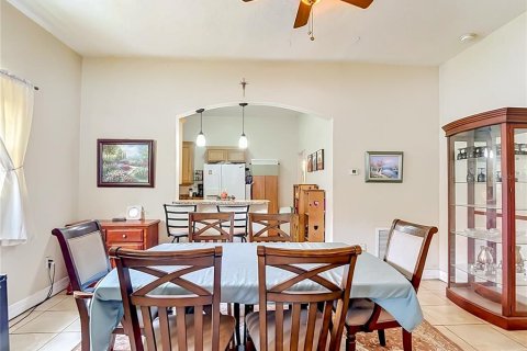 Купить виллу или дом в Тампа, Флорида 8 комнат, 128.95м2, № 2209003 - фото 7