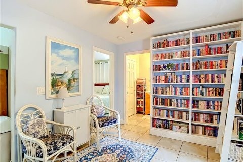 Купить виллу или дом в Тампа, Флорида 8 комнат, 128.95м2, № 2209003 - фото 15