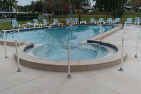 Condo in Dunedin, Florida, 1 bedroom  № 1898832 - photo 7