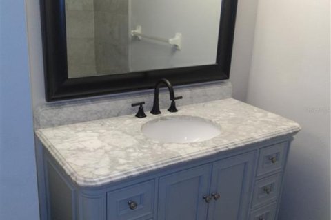 Condo in Dunedin, Florida, 1 bedroom  № 1898832 - photo 16