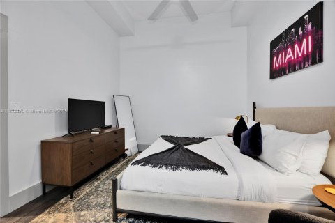 Condominio en venta en Miami, Florida, 2 dormitorios, 99.59 m2 № 1704037 - foto 8