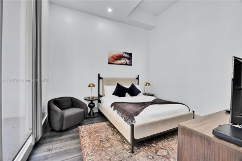 Condominio en venta en Miami, Florida, 2 dormitorios, 99.59 m2 № 1704037 - foto 12