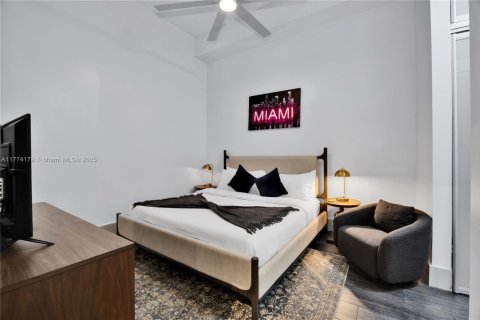 Condominio en venta en Miami, Florida, 2 dormitorios, 99.59 m2 № 1704037 - foto 7