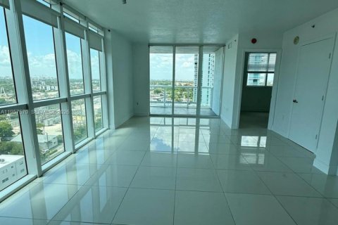 Condo à Miami, Floride, 2 chambres № 2153561