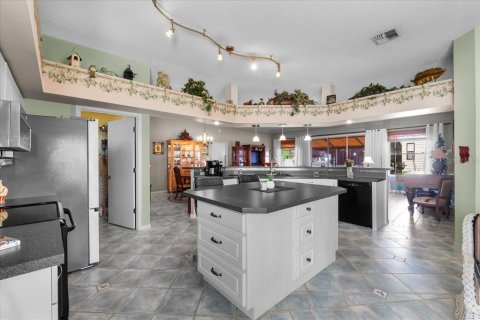 Casa en venta en Lakeland, Florida, 2 dormitorios, 149.2 m2 № 1858253 - foto 12
