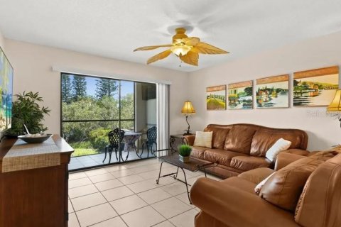 Condominio en alquiler en Tarpon Springs, Florida, 2 dormitorios, 99.41 m2 № 2111588 - foto 2