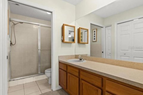 Condominio en alquiler en Tarpon Springs, Florida, 2 dormitorios, 99.41 m2 № 2111588 - foto 13