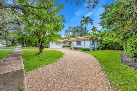 Villa ou maison à louer à Coral Gables, Floride: 4 chambres, 171.4 m2 № 1930475 - photo 25