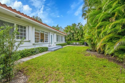 Villa ou maison à louer à Coral Gables, Floride: 4 chambres, 171.4 m2 № 1930475 - photo 29