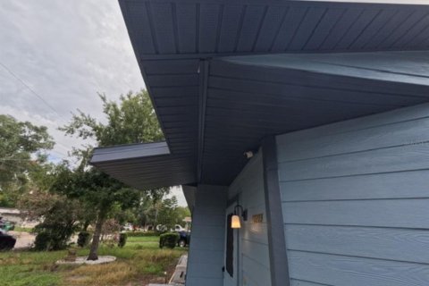 Casa en venta en Tampa, Florida, 3 dormitorios, 139.35 m2 № 2287027 - foto 4
