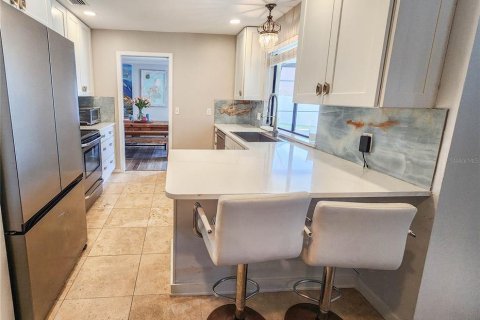 House in Palm Coast, Florida 3 bedrooms, 168.8 sq.m. № 2215721 - photo 25