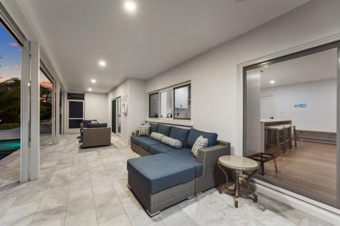 Купить виллу или дом в Бока-Ратон, Флорида 3 комнаты, 279.36м2, № 2085112 - фото 15